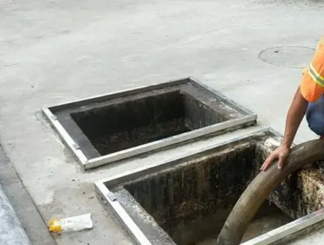 连山化粪池清理