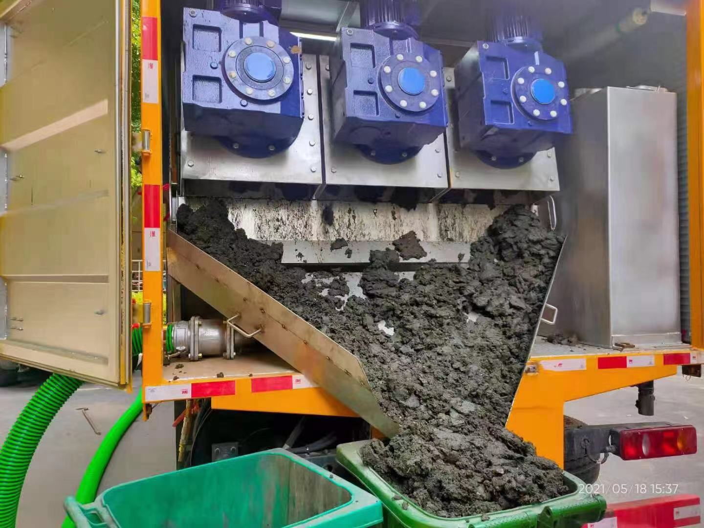 连山化粪池清掏城市维护站-泥浆净化干湿分离处理